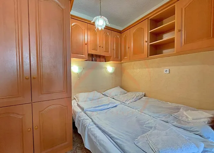 Cozy Near Sea Garden Varna