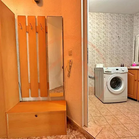 Cozy Near Sea Garden Apartamento Varna