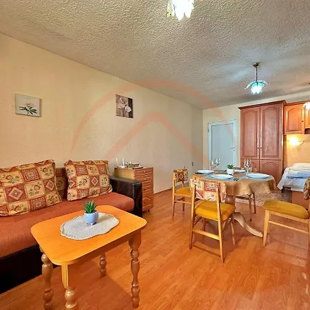 Cozy Near Sea Garden Varna